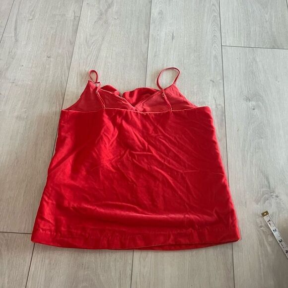J Crew  NWT Size 2P Stunning Holiday Red Velvet Ruffled Going-Out Cami Top - Picture 4 of 6